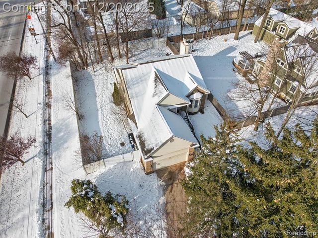 821 Grace Street, Northville, MI 48167