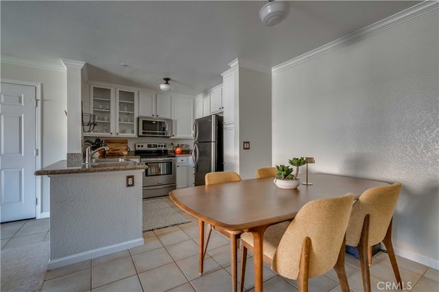 1010 La Terraza 206, Corona, CA 92879