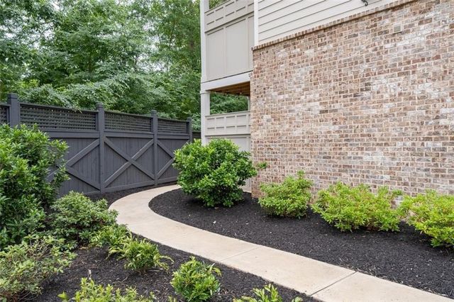 1033 Endeavour Court, Marietta, GA 30064