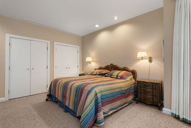 99 Florence 20-4B, Newton, MA 02467