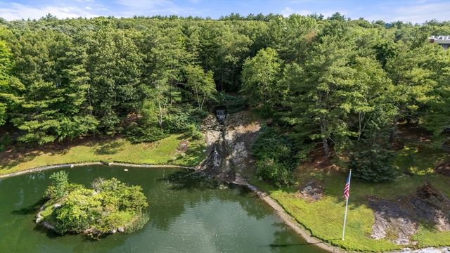 99 Florence 20-4B, Newton, MA 02467