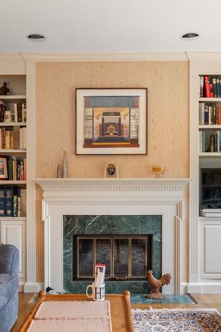 99 Florence 20-4B, Newton, MA 02467