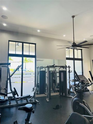 22913 SW 99th Ave, Cutler Bay, FL 33190