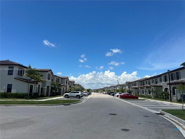 22913 SW 99th Ave, Cutler Bay, FL 33190