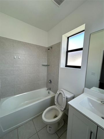 22913 SW 99th Ave, Cutler Bay, FL 33190