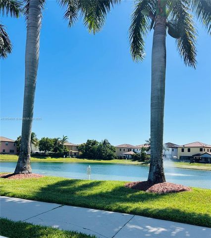 22913 SW 99th Ave, Cutler Bay, FL 33190