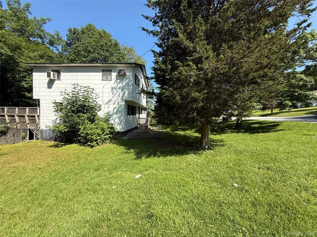 3 Galveston Drive, Monroe, NY 10950