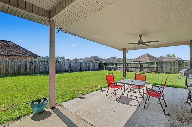 11374 Juban Parc Ave, Denham Springs, LA 70726