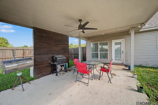 11374 Juban Parc Ave, Denham Springs, LA 70726