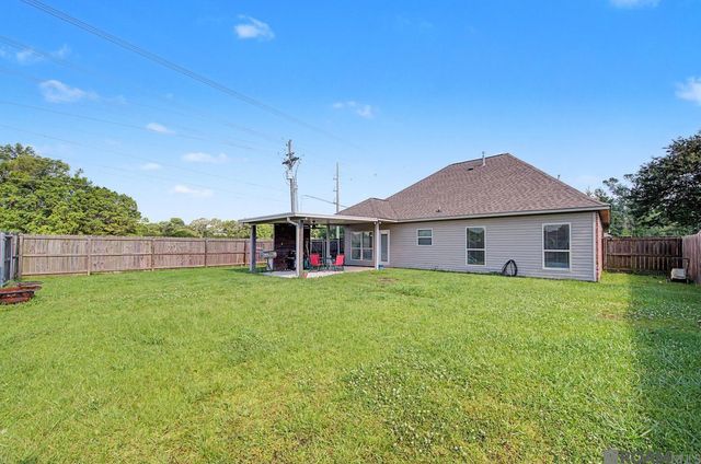 11374 Juban Parc Ave, Denham Springs, LA 70726