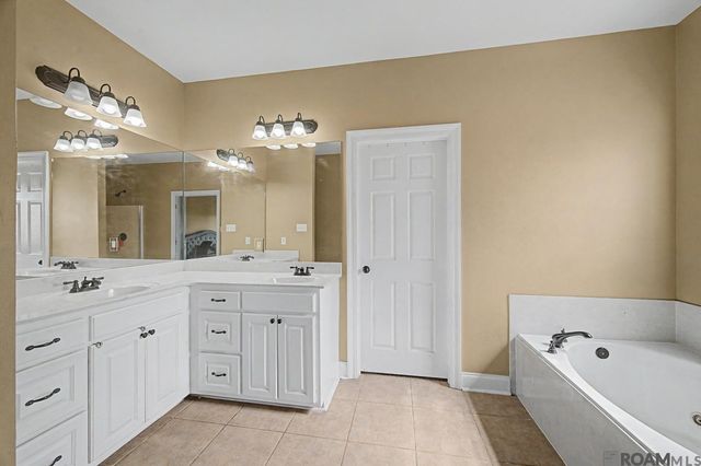 11374 Juban Parc Ave, Denham Springs, LA 70726