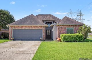 11374 Juban Parc Ave, Denham Springs, LA 70726
