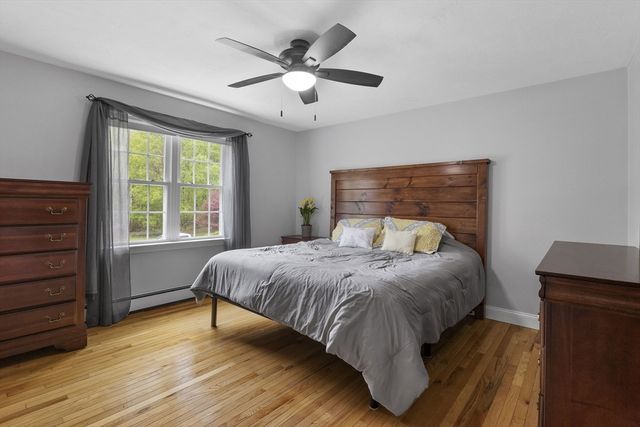 352 Durfee St, Southbridge, MA 01550