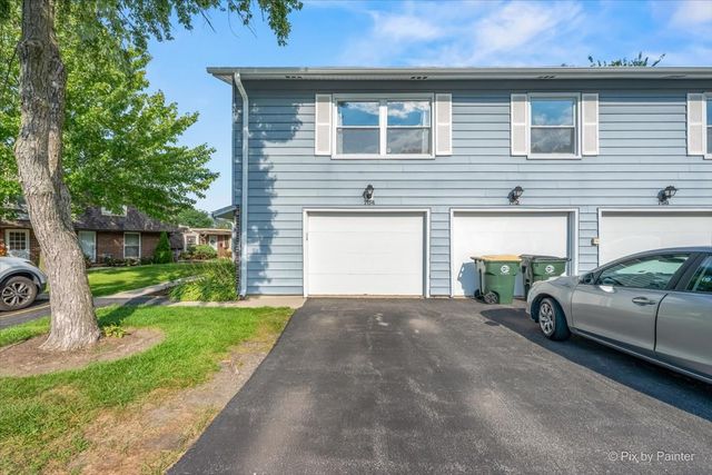 764 Gloucester Drive 764, Elk Grove Village, IL 60007