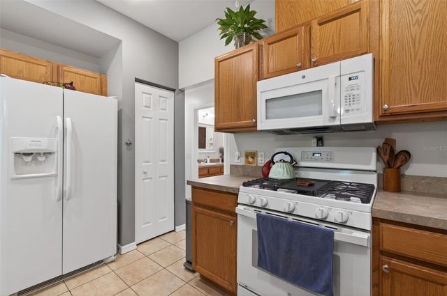 4729 NE 16TH TERRACE, Gainesville, FL 32609