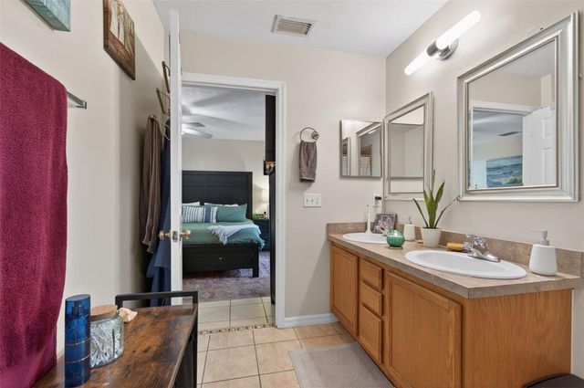 4729 NE 16TH TERRACE, Gainesville, FL 32609
