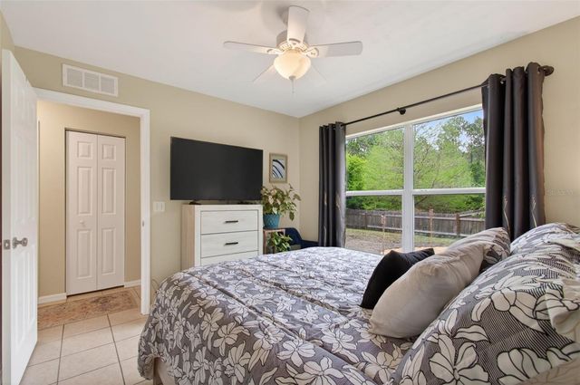 4729 NE 16TH TERRACE, Gainesville, FL 32609