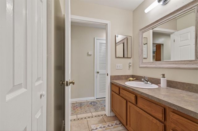 4729 NE 16TH TERRACE, Gainesville, FL 32609