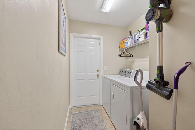 4729 NE 16TH TERRACE, Gainesville, FL 32609