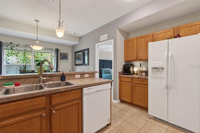 4729 NE 16TH TERRACE, Gainesville, FL 32609