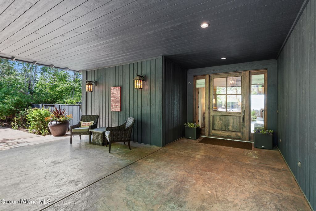 7783 S Buckrail RD, Harrison, ID 83833 photo 2