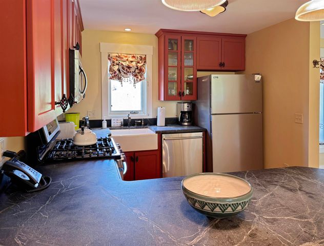 240 Village Green Dr Unit 14E, Stowe, VT 05672
