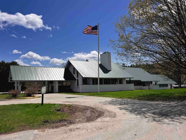 240 Village Green Dr Unit 14E, Stowe, VT 05672