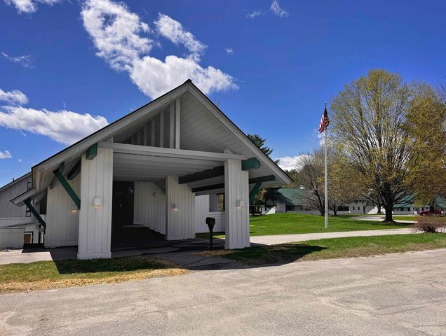 240 Village Green Dr Unit 14E, Stowe, VT 05672
