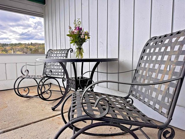 240 Village Green Dr Unit 14E, Stowe, VT 05672