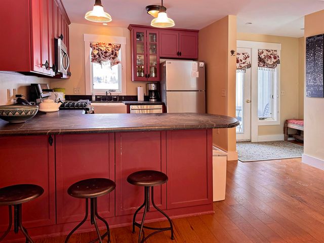 240 Village Green Dr Unit 14E, Stowe, VT 05672