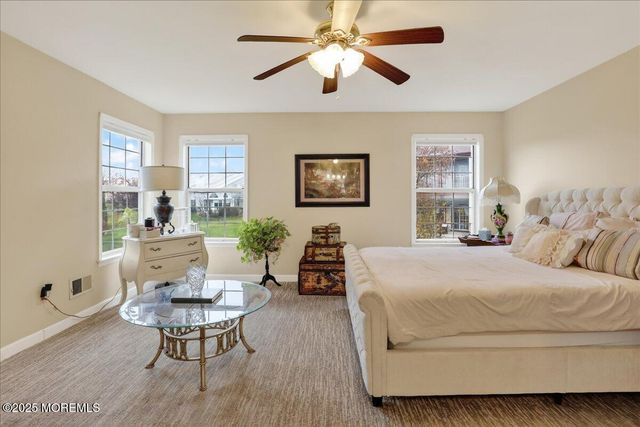 5 Wingate Court 5D, Monroe, NJ 08831