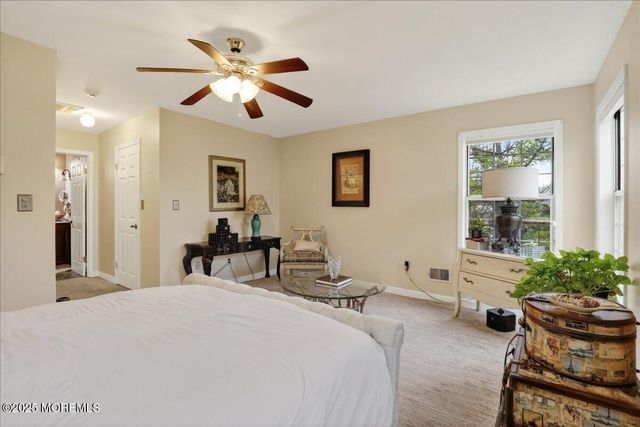 5 Wingate Court 5D, Monroe, NJ 08831