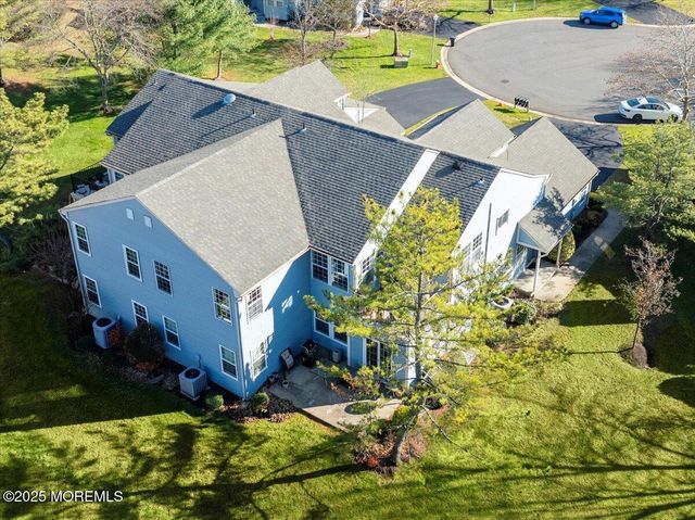 5 Wingate Court 5D, Monroe, NJ 08831