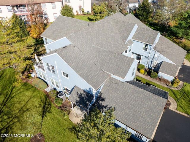 5 Wingate Court 5D, Monroe, NJ 08831