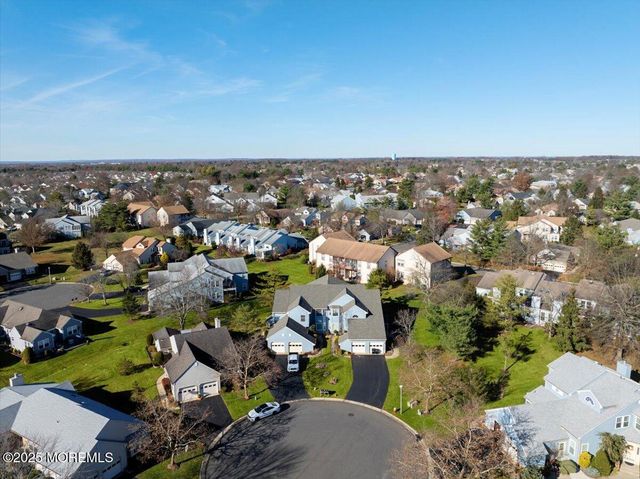 5 Wingate Court 5D, Monroe, NJ 08831