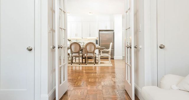 2451 38th St Apt 1A, New York City, NY 11103