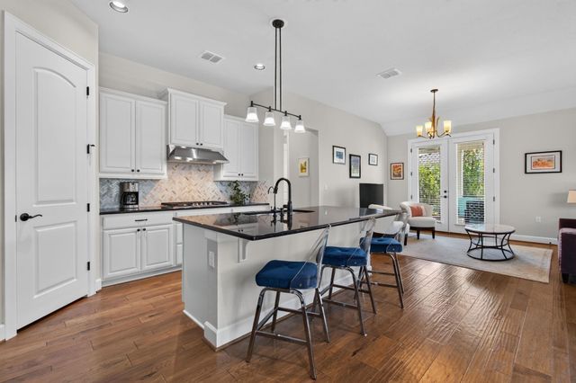 108 Dreaming Plum LN, San Marcos, TX 78666