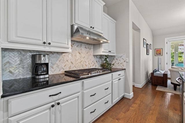 108 Dreaming Plum LN, San Marcos, TX 78666