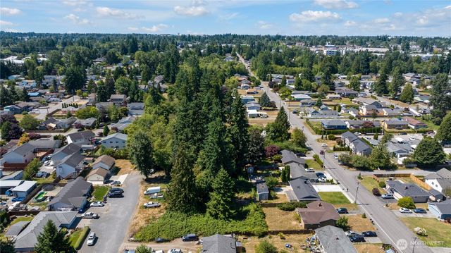2 xx 106th Street SE, Everett, WA 98208