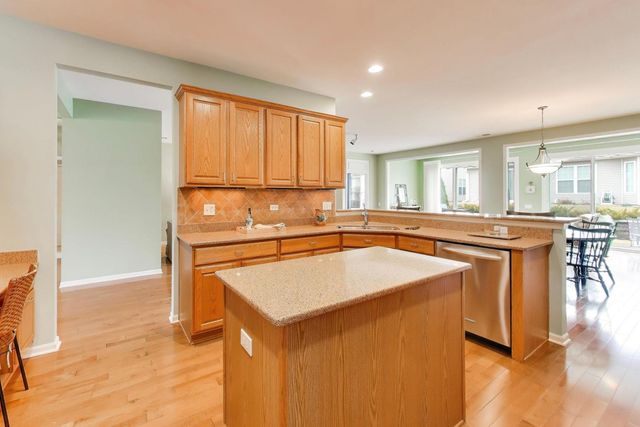 11879 Chatfield Crossing, Huntley, IL 60142