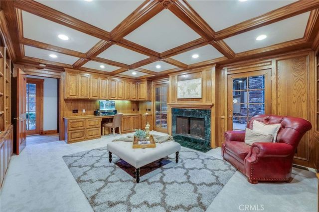 5200 Jessen Drive, La Canada Flintridge, CA 91011