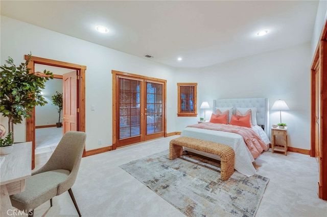 5200 Jessen Drive, La Canada Flintridge, CA 91011
