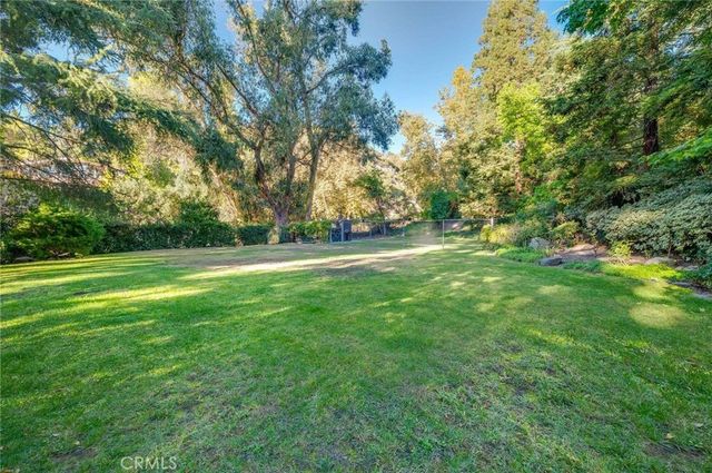 5200 Jessen Drive, La Canada Flintridge, CA 91011