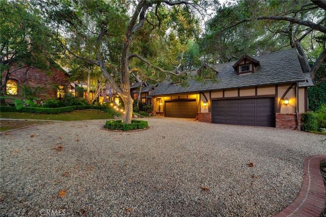 5200 Jessen Drive, La Canada Flintridge, CA 91011