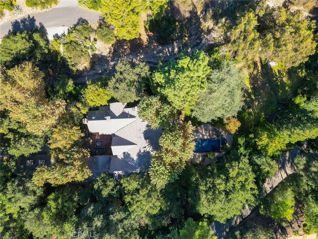 5200 Jessen Drive, La Canada Flintridge, CA 91011