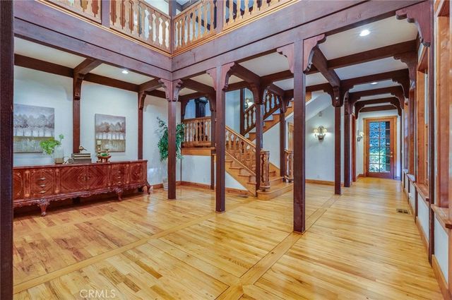 5200 Jessen Drive, La Canada Flintridge, CA 91011