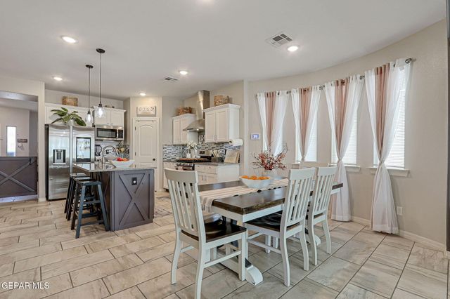 5936 HIDDEN ACRES Drive, El Paso, TX 79924