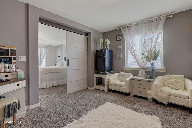 5936 HIDDEN ACRES Drive, El Paso, TX 79924