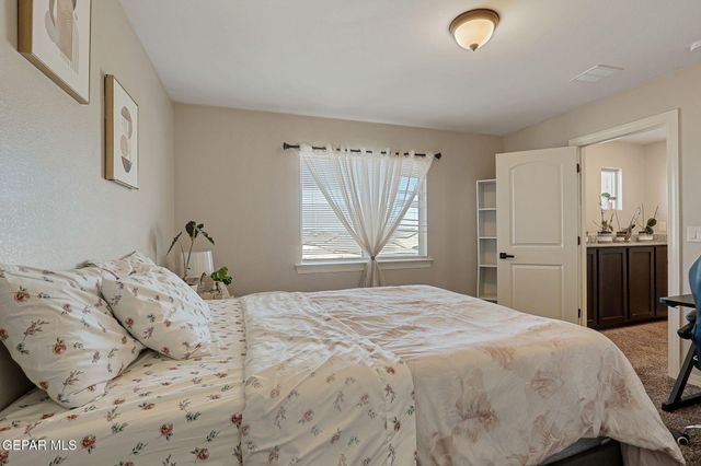 5936 HIDDEN ACRES Drive, El Paso, TX 79924