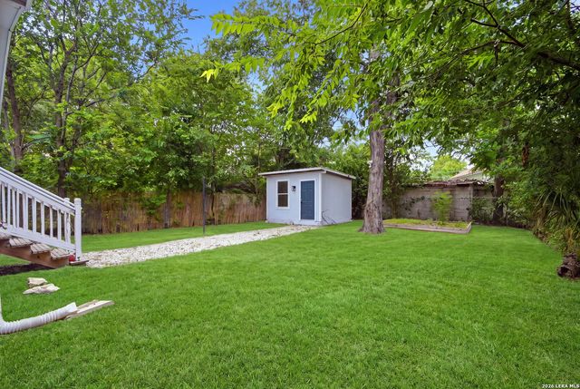 138 Hess St, San Antonio, TX 78212